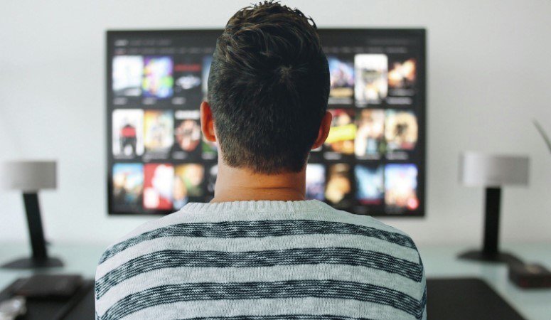Ukrainian TV Online Abroad: How Expats Stay Connected to Home